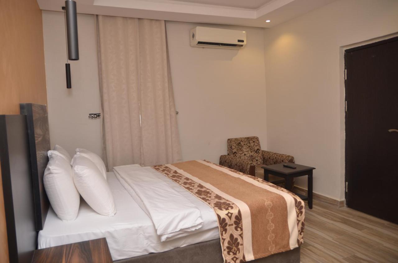 Residency Hotel Lekki Lagos Esterno foto